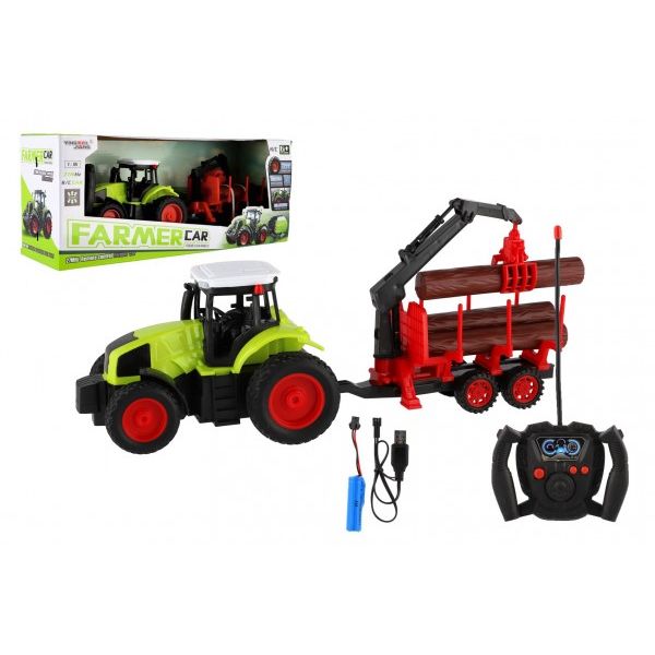 RC Traktor s vlekem na dřevo